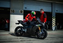 Ducati V21L untuk MotoE 2025, Pakai BaterI Baru 0,3 Detik Lebih Kencang Ducati V21L MotoE 2025