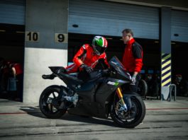 Ducati V21L untuk MotoE 2025, Pakai BaterI Baru 0,3 Detik Lebih Kencang Ducati V21L MotoE 2025