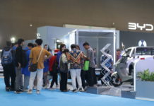 PEVS 2025: Bukukan Transaksi Rp900 Miliar di Hari Kelima Pameran PEVS 2025 Transaksi