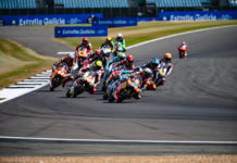 Ban Pengembangan Pirelli E0125 Digunakan Pemenang Moto2 2025 Inggris Ban Pengembangan Pirelli E0125