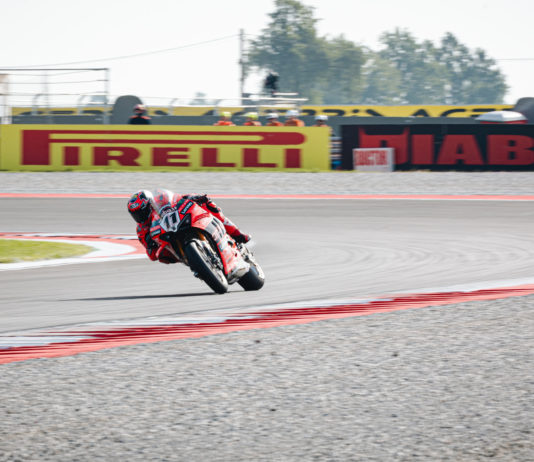 Kemenangan Bulega di Cremona dengan Ban Kompon Supersoft Baru Pirelli E0126 Bulega ke MotoGP