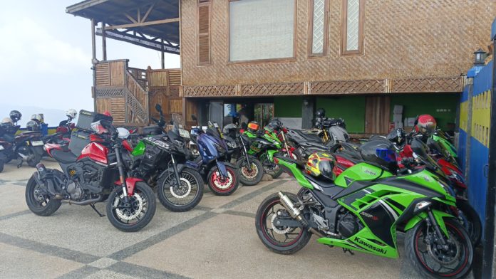 Rielzteam Pria Masjid Ride May Day Morning Ride