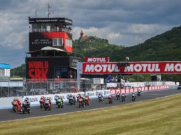 Race1 WorldSBK 2025 Ceko, Toprak Razgatlioglu Dominan Race1 WorldSBK 2025 Ceko