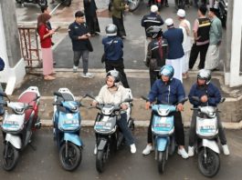 Uji Ketangguhan Motor Listrik Adora, Touring Lintas Jawa Barat Hingga 300 Km Motor Listrik Adora