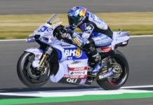 Practice MotoGP 2025 Inggris: Alex Marquez Catat Rekor, Yamaha Gacor! Practice MotoGP Inggris Alex Marquez