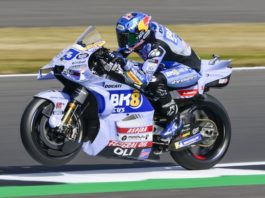 Practice MotoGP 2025 Inggris: Alex Marquez Catat Rekor, Yamaha Gacor! Practice MotoGP Inggris Alex Marquez