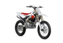 Yamaha Rilis Motor Trail YZ Edisi 70 Tahun, Livery Ikonik Jadi Daya Tarik Yamaha YZ 70