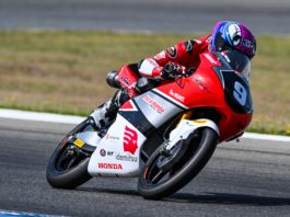 Veda Ega Pratama Akhiri JuniorGP 2025 Valencia di 10 Besar Veda Ega JuniorGP