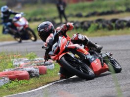 Honda Daya Jayadi di Kejurnas MotoPrix 2026 Region B Putaran 1 Raih Podium Tim Honda Daya Jayadi Racing Team pada ajang Kejurnas MotoPrix 2026 Region B Putaran 1 meraih podium. Kejurnas Motoprix berlangsung di Sirkuit Gelora Bung Tomo, Surabaya (9–10 Mei 2026).