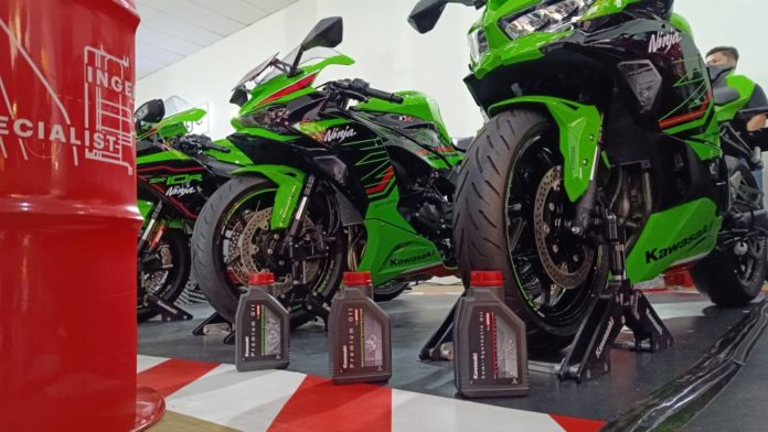 Pelumas Motul_Kawasaki (7)
