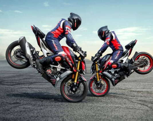 TVS Salip Yamaha, Jadi Produsen Sepeda Motor Terbesar Ketiga di Dunia TVS Apache RTR 310 2025