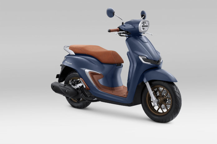 Warna Baru Honda Stylo160