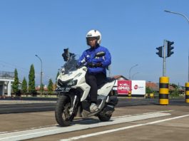 Keseimbangan Saat Berkendara Penting, Begini Caranya Keseimbangan Saat Berkendara