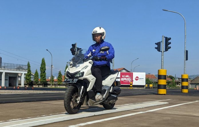 Keseimbangan Saat Berkendara