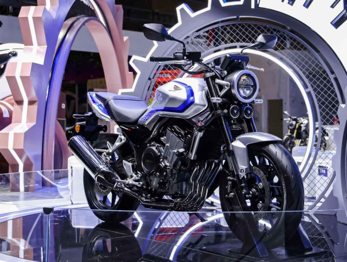 Honda CB500 Super Four