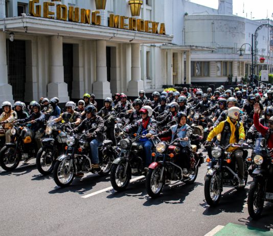 Royal Enfield One Ride 2025: Ribuan Rider Indonesia Pecahkan Rekor MURI Royal Enfield One Ride 2025
