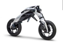 Yamaha Motoroid:Λ, Self Balancing dengan AI Yamaha Motoroid:Λ