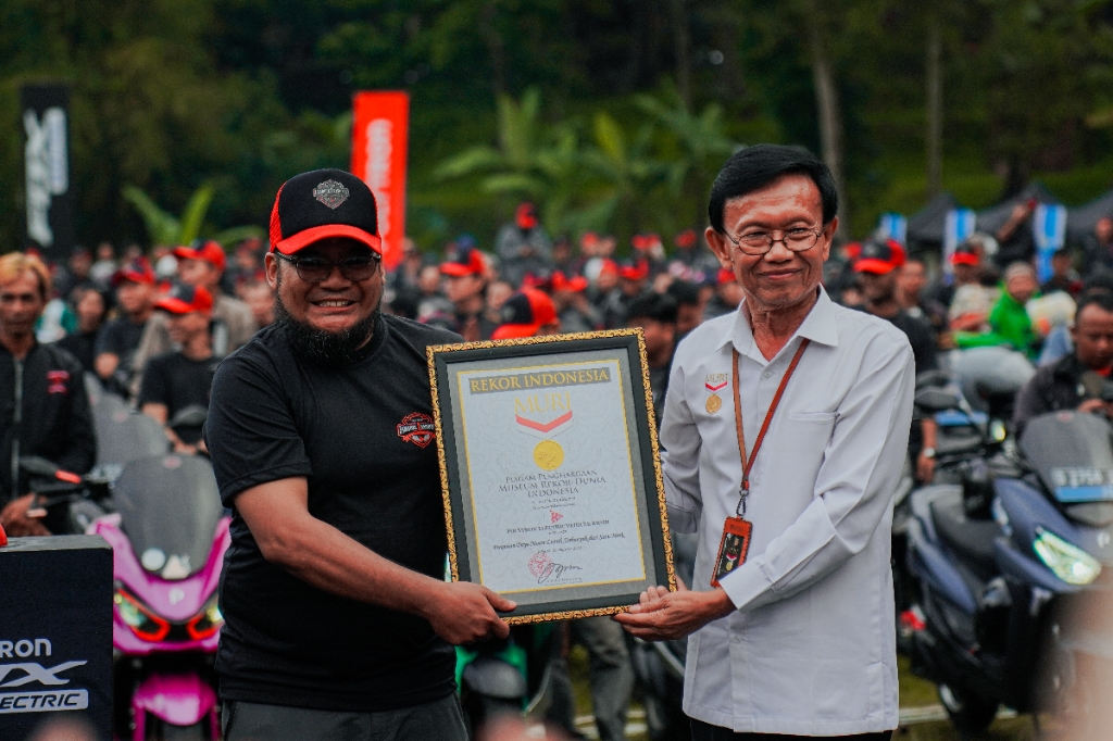 Rekor MURI Pengisian Daya