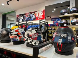 RD2 Moto Resmikan Toko Perdana di Jakarta, Hadirkan Helm Shark dan Apparel ProStreet RD2 Moto Helm Shark