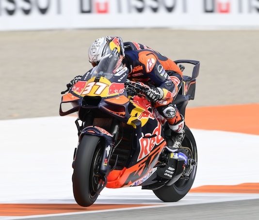 Hasil Practice MotoGP 2025 Valencia: Pedro Acosta Melesat, Bagnaia Terpuruk Practice MotoGP 2025 Pedro Acosta