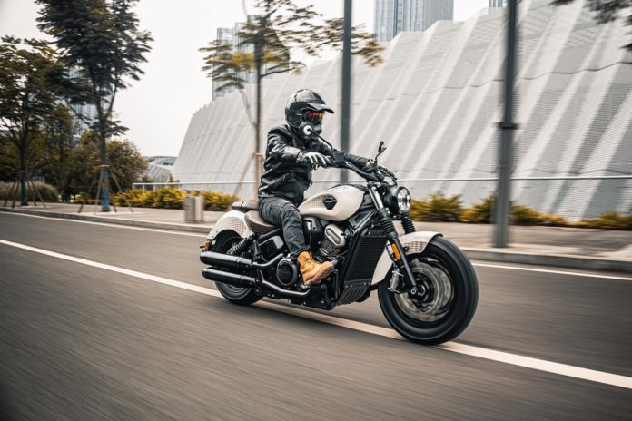 DARK_FLAG_950_4-min BENDA Motorcycles EICMA 2025