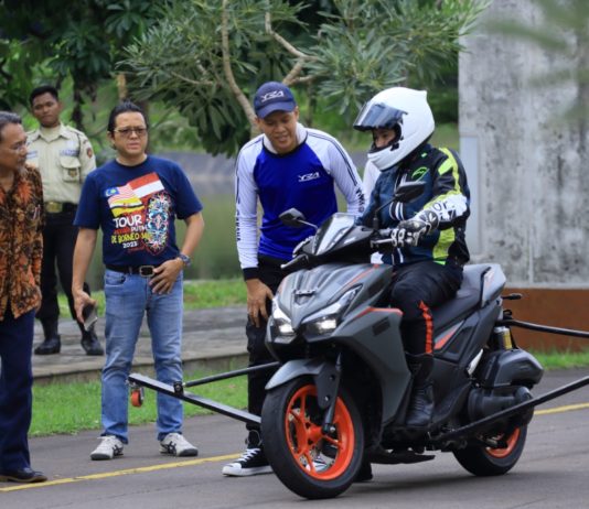 Safety Riding Yamaha x Bosch, untuk Konsumen dan Komunitas Pelatihan Safety Riding Yamaha
