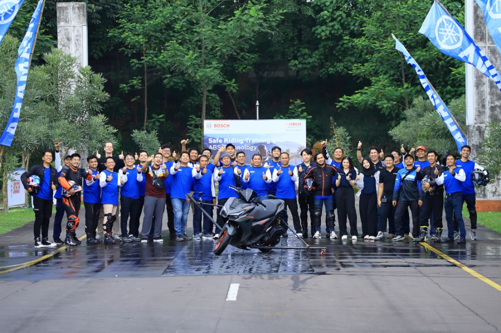 Pelatihan Safety Riding Yamaha