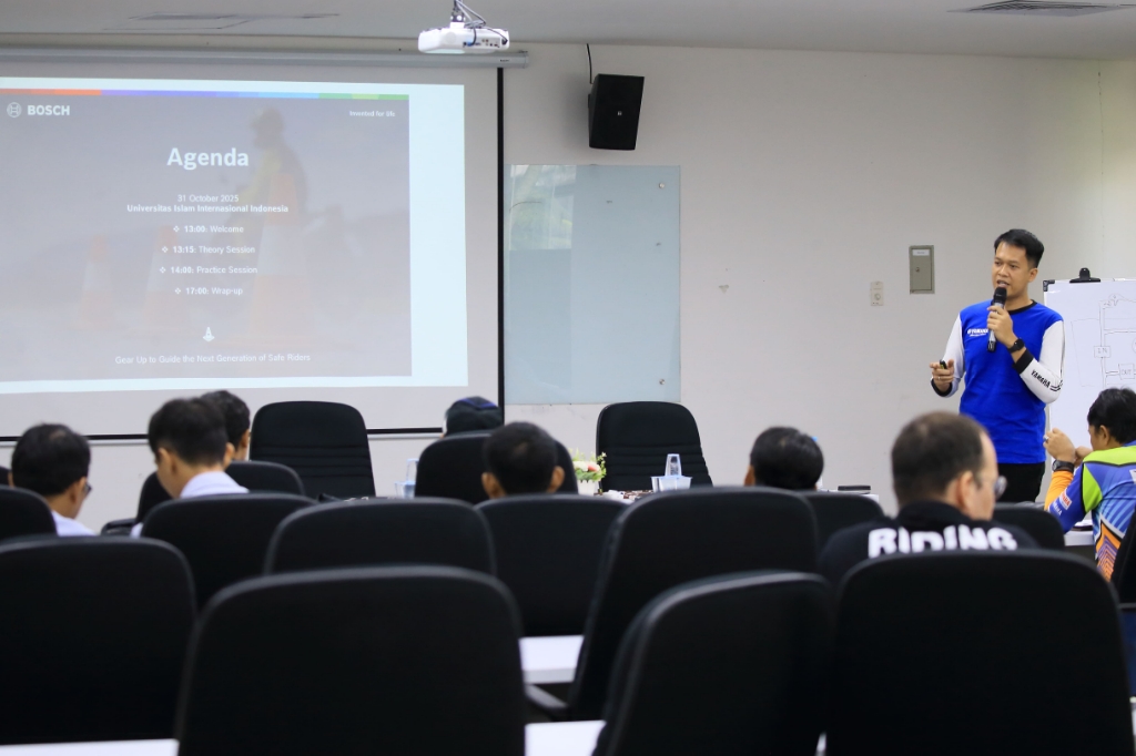 Pelatihan Safety Riding Yamaha