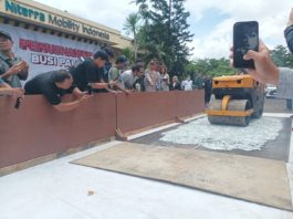 Niterra Mobility Indonesia Memusnahkan 11 Ribu Lebih Busi NGK Palsu Niterra Memusnahkan NGK Palsu