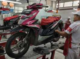 Promo Spesial Januari Ceria, AHASS Tebar Diskon Jasa Servis Motor Matic Honda Promo AHASS Servis Motor Honda
