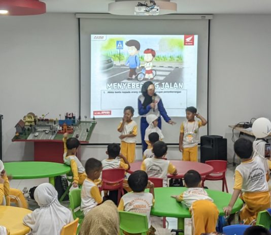 Inovasi Edukasi Instruktur Safety Riding Astra Honda Diakui di Ajang Internasional Instruktur Safety Riding Astra Honda