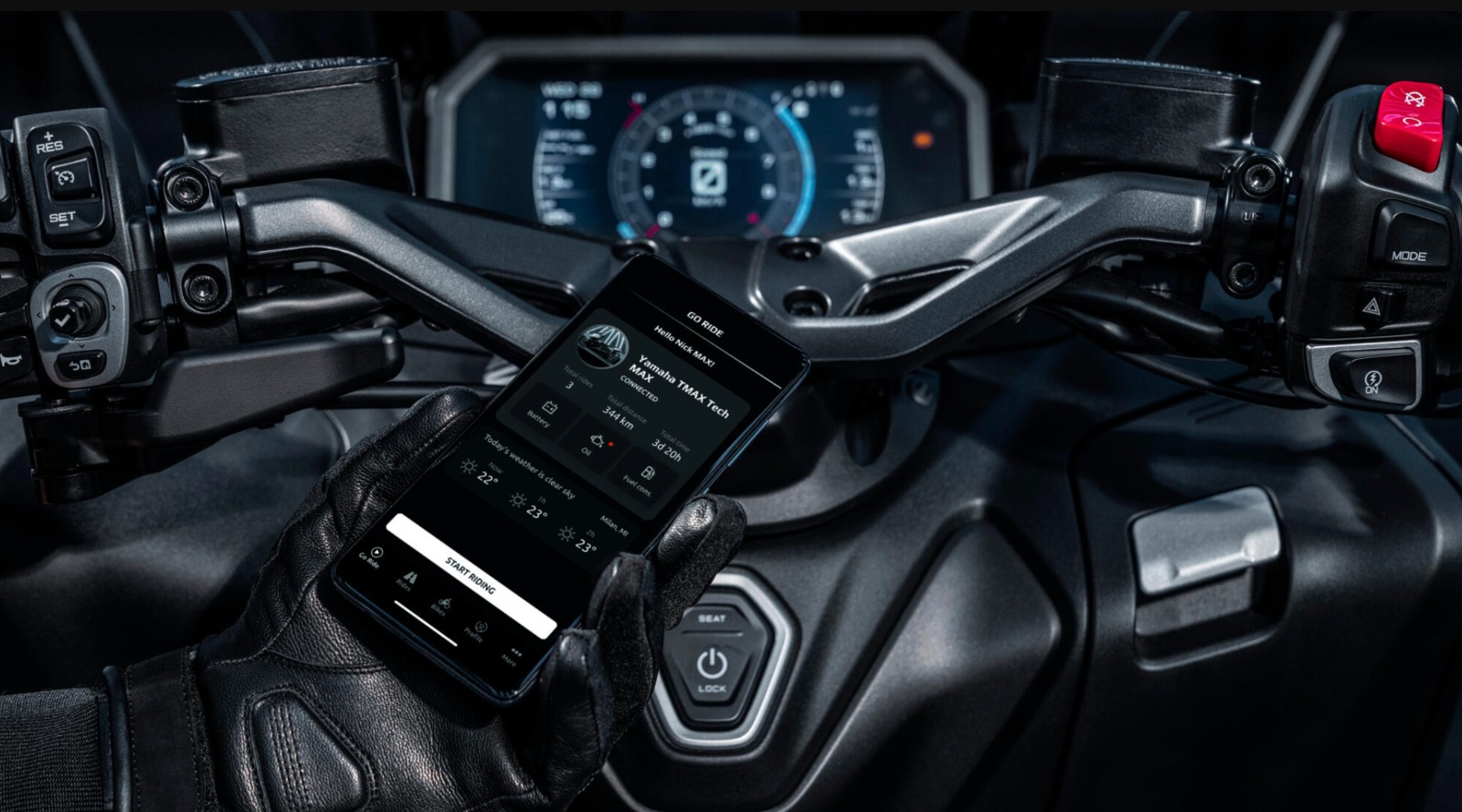 Yamaha TMAX 560 Black Max Edition 2026