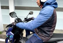 Begini Menaruh Barang di Sepeda Motor yang Aman Menaruh Barang di Motor yang Aman