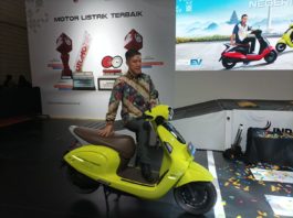 IIMS 2026: Indomobil Emotor Luncurkan Skuter Listrik QT Series Bisa Tempuh 140km Indomobil Emotor luncurkan QT series di IIMS 2026, (5/2/2026). Foto: afid