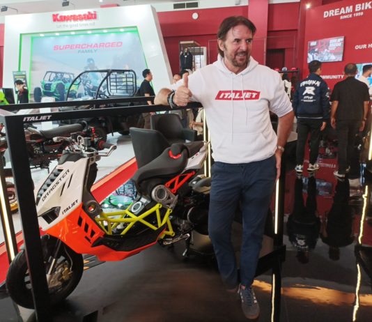 IIMS 2026: Italjet Perkenalkan R200, 459cc, dan 700cc Massimo Tartarini luncurkan Italjet R200 di IIMS 2026. Foto: afid