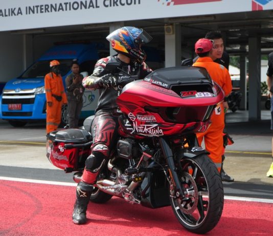 Bela Niti Racing di Bagger World Cup 2026, Dimas Ekky dan Oscar Gutierrez Latihan di Mandalika