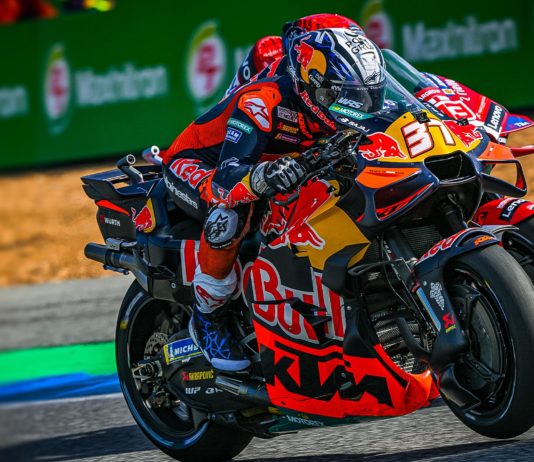 Hasil Sprint Race MotoGP 2026 Thailand, Acosta Menang dengan Drama Marquez dan Bezzecchi Sprint MotoGP 2026 Thailand