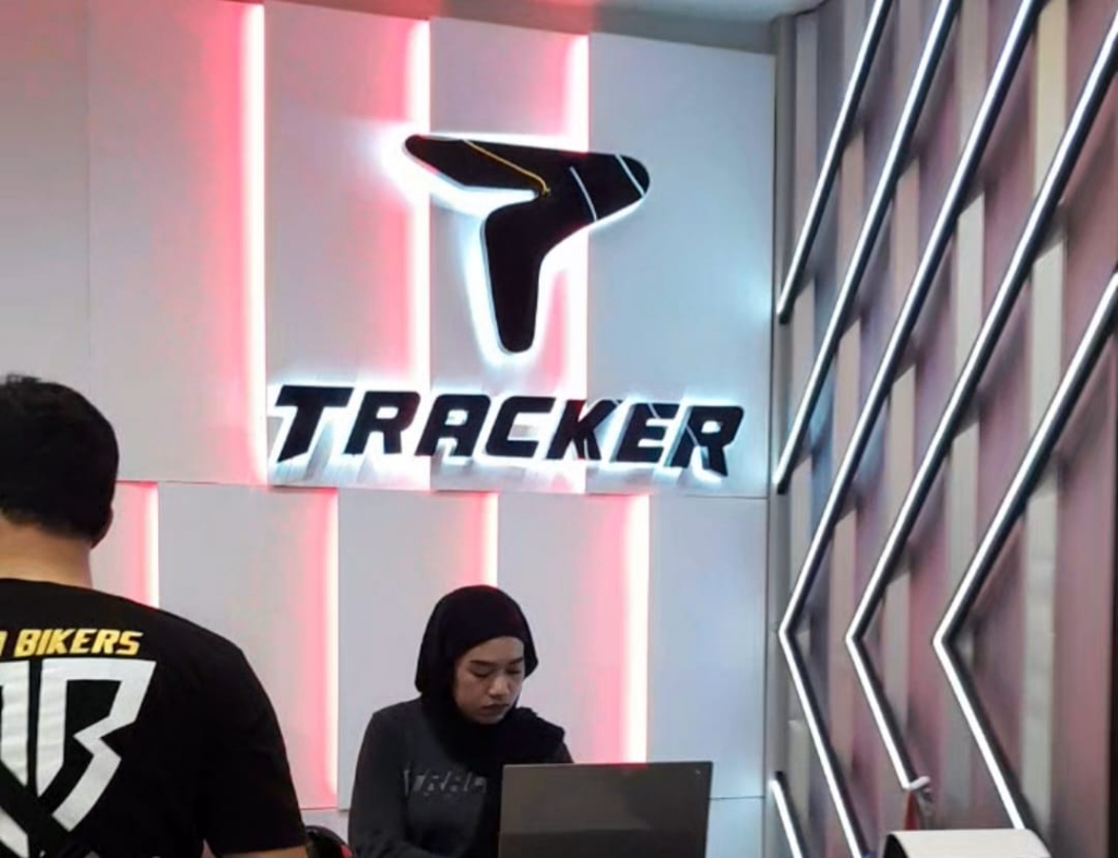 Outlet Tracker Bintaro