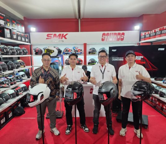IIMS 2026: Helm SMK Cygnus dan STUDDS Atlas Rilis, Penuh Fitur Keamanan Helm SMK Studds IIMS 2026