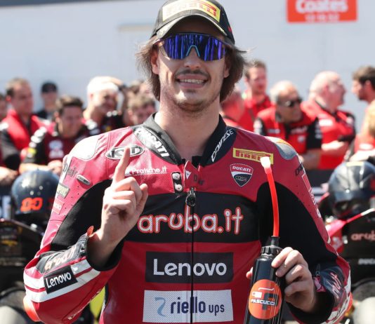 Hasil Race 1 WorldSBK 2026 Australia: Nicolo Bulega Kunci Kemenangan WorldSBK 2026 Race 1 Nicolo Bulega