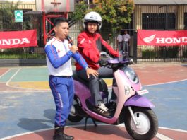 Pelajar Bermotor ke Sekolah, Punya SIM Dulu Pelajar Bermotor ke Sekolah, Punya SIM Dulu