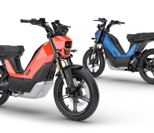 Pemerintah Bebaskan Pajak dan BBN Kendaraan Listrik, Begini Kata AEML Pembebasan Pajak Kendaraan Listrik