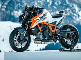 KTM 1390 Super Duke RR 2026, Hyper Naked Bike Tenaga Buas Edisi Terbatas KTM 1390 Super Duke RR 2026