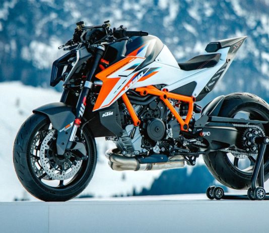 KTM 1390 Super Duke RR 2026, Hyper Naked Bike Tenaga Buas Edisi Terbatas KTM 1390 Super Duke RR 2026