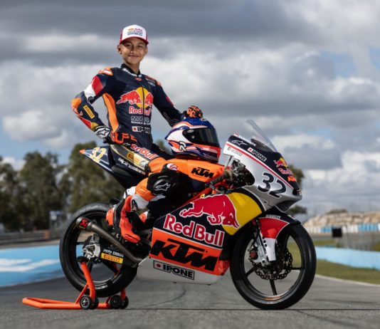 Kiandra Ramadhipa Juara Race 2 Red Bull Rookies Cup 2026 Spanyol Kiandra Ramadhipa Red Bull Rookies Cup 2026