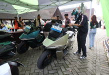 Mencoba Omoway OMO-X, Motor Listrik Canggih dengan Tenaga Buas Omoway OMO-X Test Ride