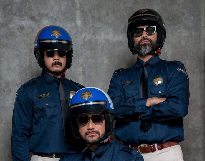 Helm Cargloss Chips Highway Patrol