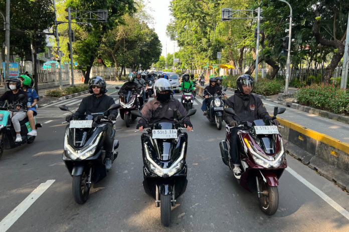 NGASAB, Nikmati Jakarta Sambil Kenal Fitur dan Warna Baru Honda PCX160 (1) NGASAB Ngaspal Sama Bapak Honda PCX160