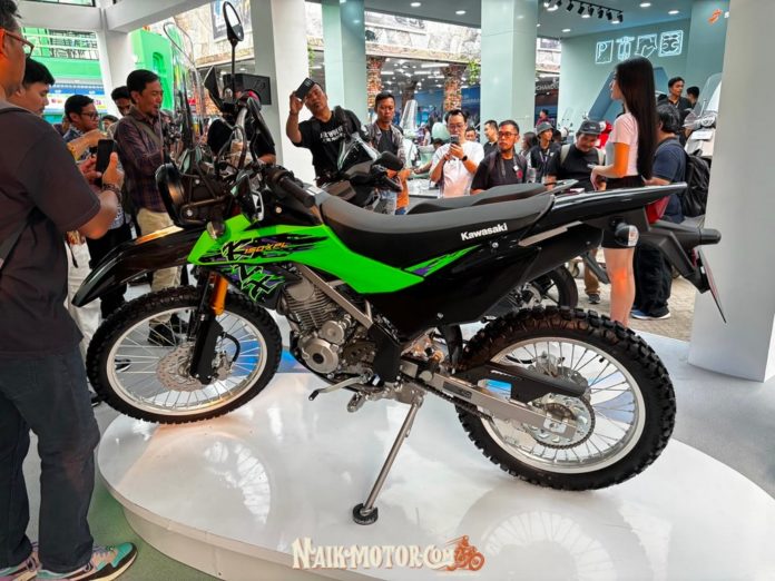 Kawasaki KLX150 XPL Kawasaki KLX150 XPL