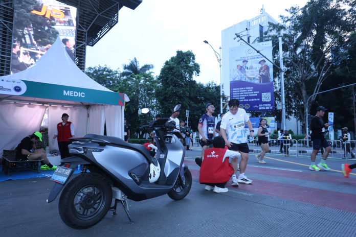 Wahana Honda Kerahkan CUV e untuk Dukung Lintasan yang Ramah Lingkungan (2) Wahana Honda CUV e: Jakarta International Marathon 2026